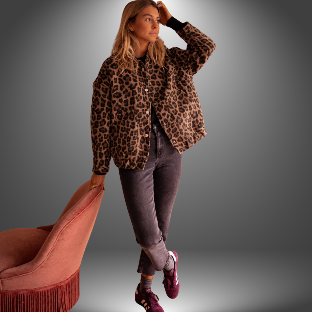 Alice | rankų darbo striukė su leopardų raštu