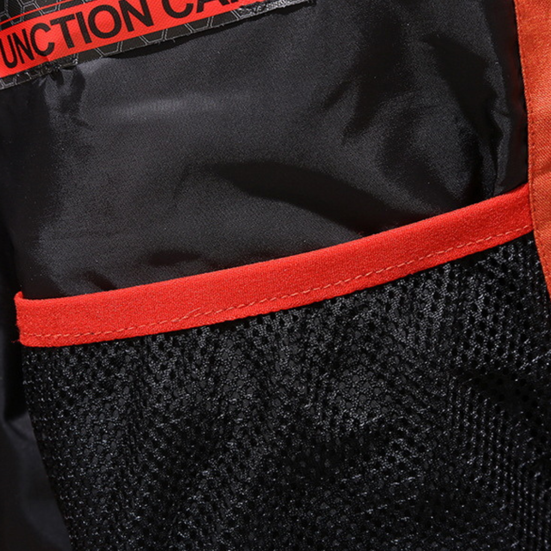 Chester™ - Elegantiška ir Vandeniui Atspari Šilta Pūkinė Striukė