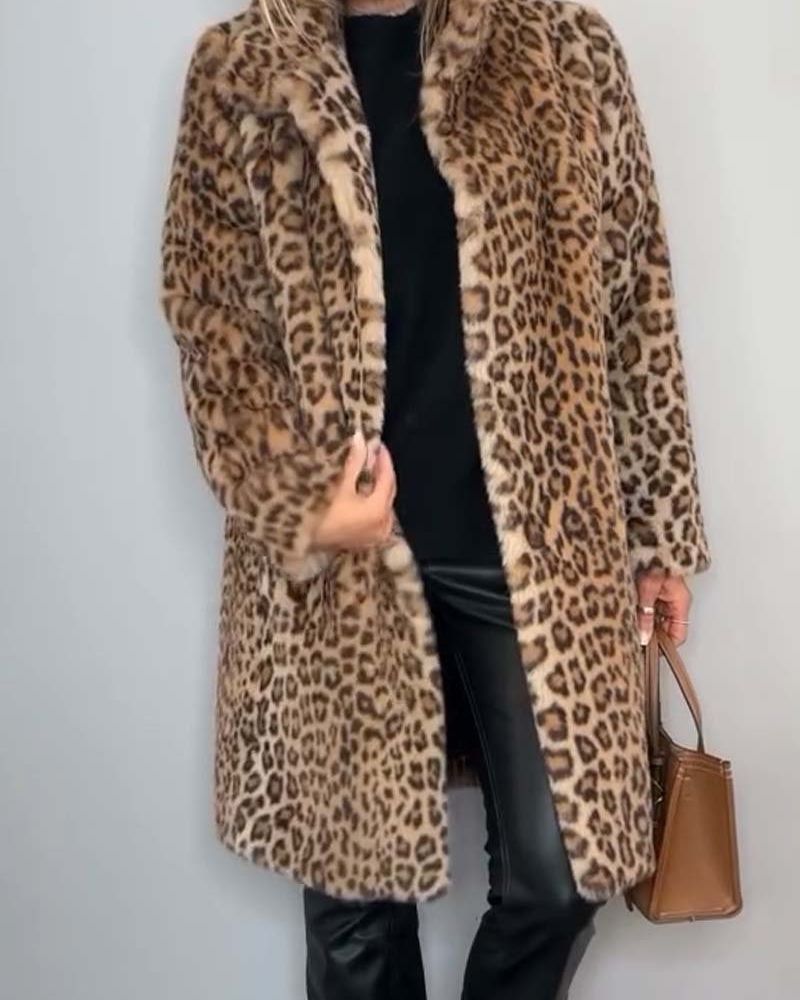 LEIA - Švelni ilga striukė su leopardų raštu